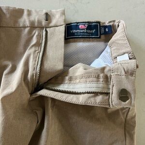 Vineyard Vines Khaki Performance shorts
